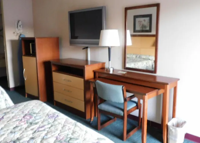 Camilla Inn&Suites